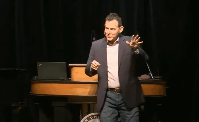 Meaningful Pastor Appreciation Ideas: More Than a Day, Week, or Month
