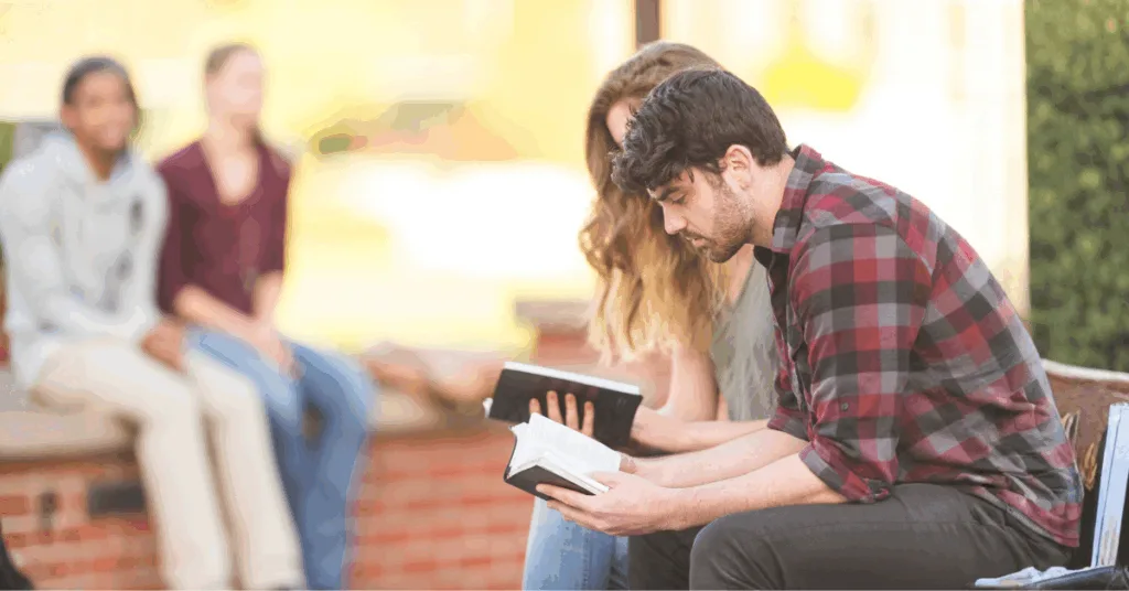 people reading how much do missionaries make